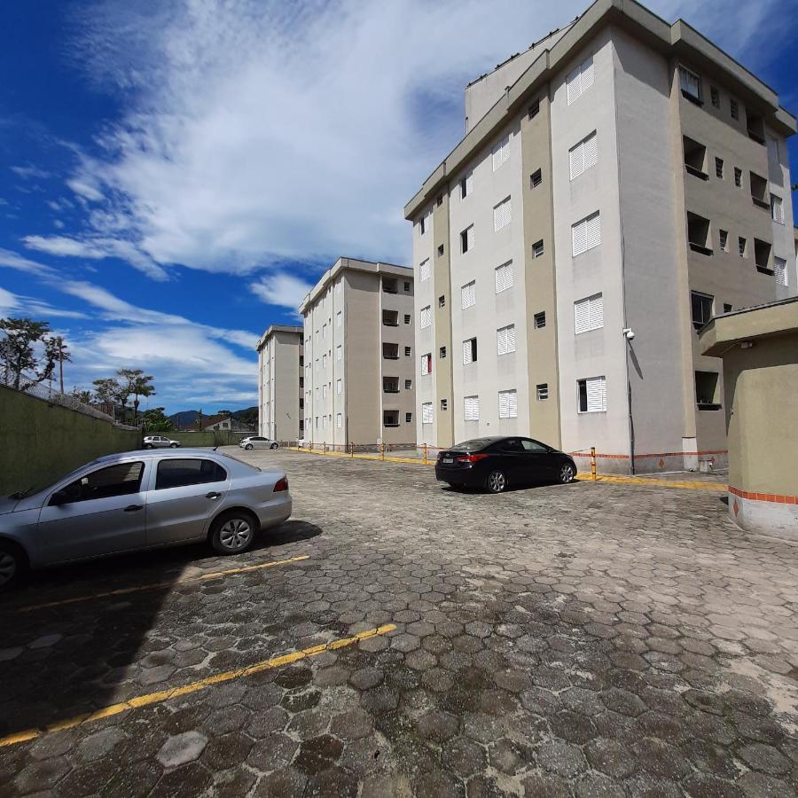 Apto Pertinho Da Praia - Lindo E Equipado! Internet 400Mb E 3 Tvs - Completo! Tv A Cabo ウバトゥバ エクステリア 写真