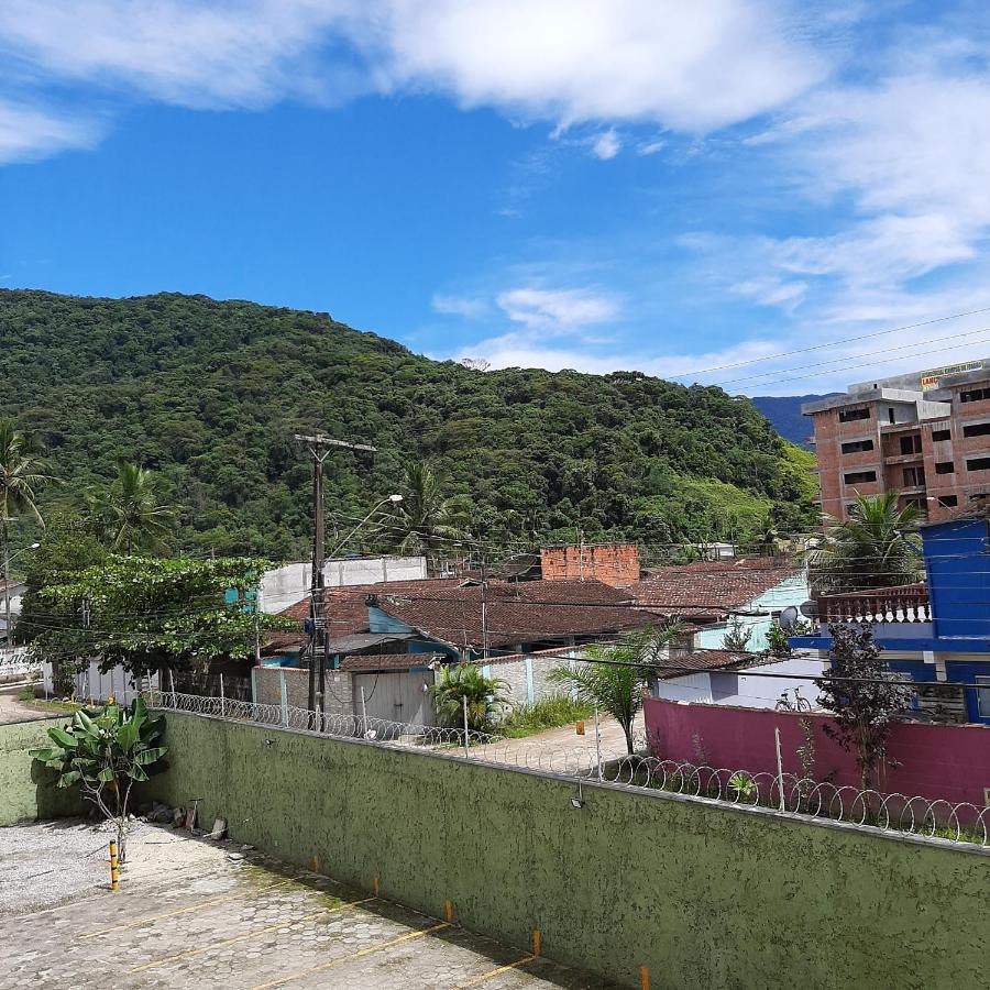 Apto Pertinho Da Praia - Lindo E Equipado! Internet 400Mb E 3 Tvs - Completo! Tv A Cabo ウバトゥバ エクステリア 写真
