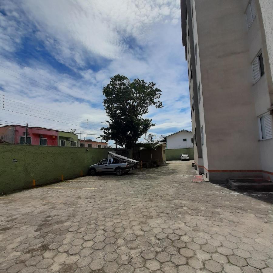 Apto Pertinho Da Praia - Lindo E Equipado! Internet 400Mb E 3 Tvs - Completo! Tv A Cabo ウバトゥバ エクステリア 写真